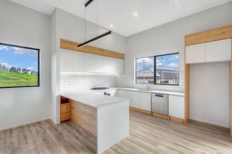 Photo of property in 44 Kapehu Road, Silverdale, 0932