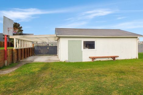 Photo of property in 82 Seabury Avenue, Foxton Beach, Foxton, 4815