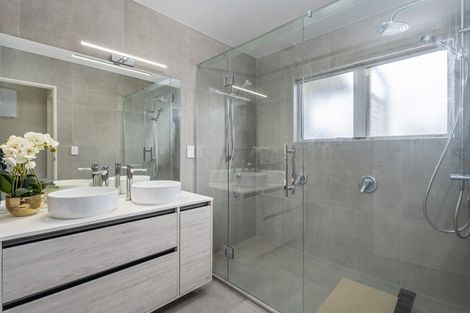 Photo of property in 19 Carina Way, Whitianga, 3510