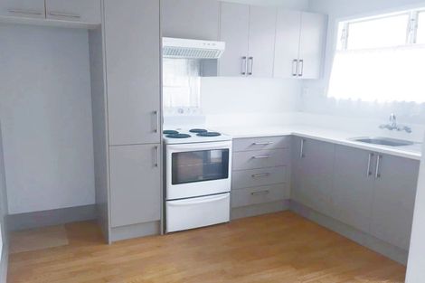 Photo of property in 43 Scenic Drive, Hillpark, Auckland, 2102