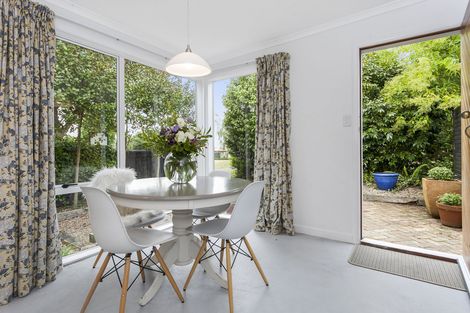 Photo of property in 85 Moore Street, Leamington, Cambridge, 3432