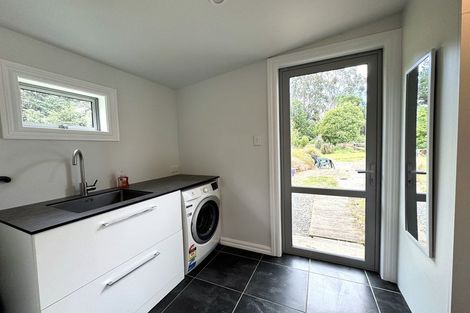 Photo of property in 10 Hinahina Road, Owaka, 9586