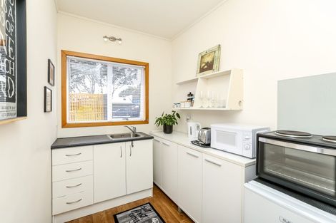 Photo of property in 27 Barriball Street, Fitzroy, New Plymouth, 4312