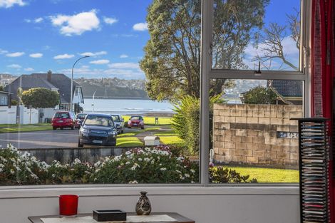 Photo of property in 12 Banbury Place, Mangere Bridge, Auckland, 2022