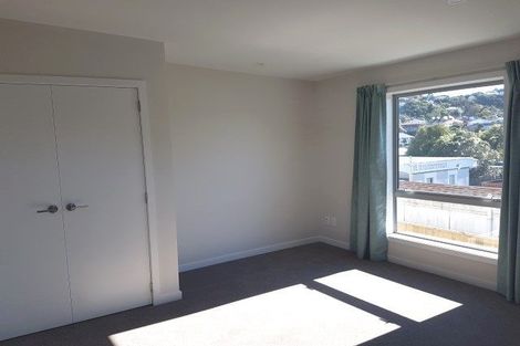 Photo of property in 1/32 Dr Taylor Terrace, Johnsonville, Wellington, 6037
