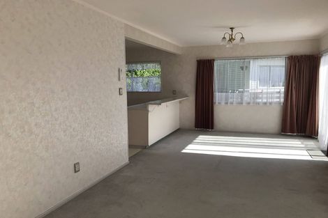 Photo of property in 2/7 Wye Street, Island Bay, Wellington, 6023