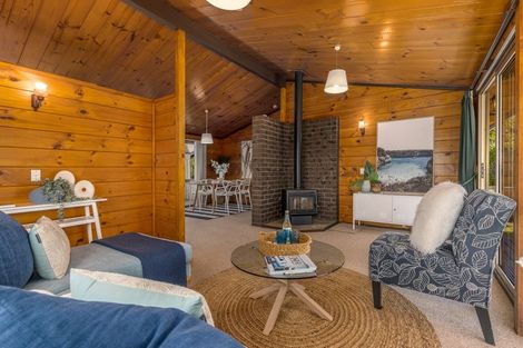 Photo of property in 7 Kanawa Street, Waikanae, 5036