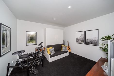 Photo of property in 19b Kenmore Street, Westown, New Plymouth, 4310