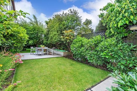 Photo of property in 11a Prossers Road, Saint Martins, Christchurch, 8022