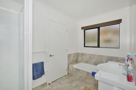 Photo of property in 12 Miners Lane, Te Kamo, Whangarei, 0112