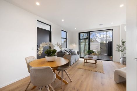 Photo of property in 2/2 Courtenay Street, St Albans, Christchurch, 8014