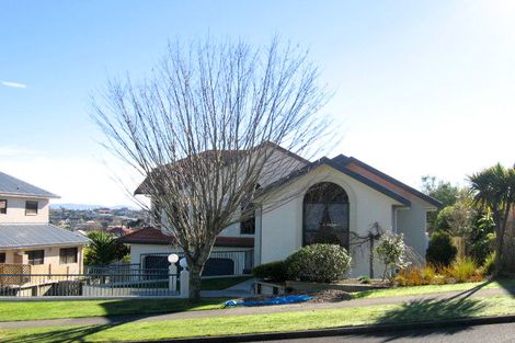 Photo of property in 12 Greenfield Drive, Western Heights, Hamilton, 3200