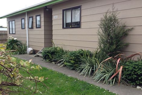 Photo of property in 27a Mcleavey Drive, Kelvin Grove, Palmerston North, 4414