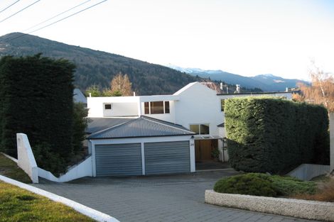 Photo of property in 24 Mcchesney Road, Arthurs Point, Queenstown, 9371