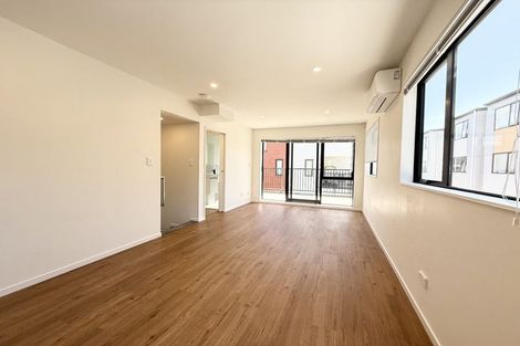 Photo of property in 1/5 Chevis Place, Pakuranga, Auckland, 2010