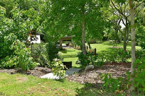 Photo of property in 2083 State Highway 16, Helensville, 0875