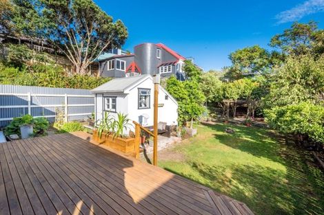 Photo of property in 153 Wellington Road, Paekakariki, 5034