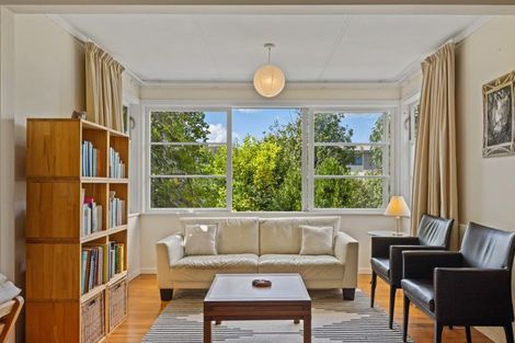 Photo of property in 51 State Avenue, Onehunga, Auckland, 1061