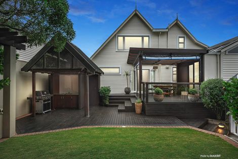 Photo of property in 20 Burnham Street, Seatoun, Wellington, 6022