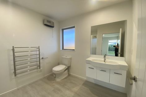 Photo of property in 24 Burnham School Road, Rolleston, 7614