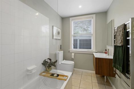 Photo of property in 12 Browns Road, St Albans, Christchurch, 8014