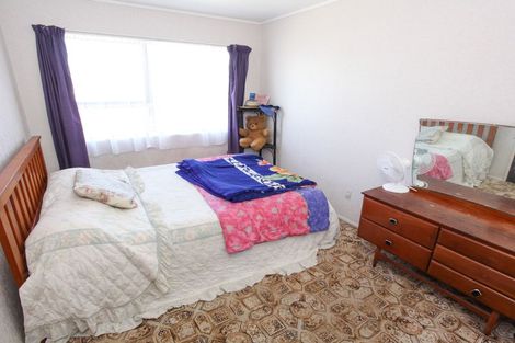 Photo of property in 22 Lindsay Crescent, Nawton, Hamilton, 3200