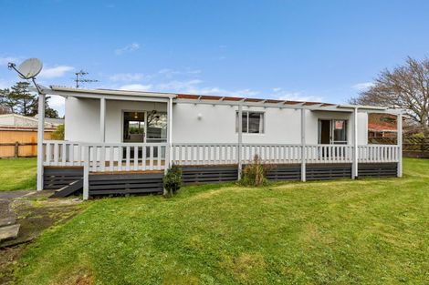 Photo of property in 18 Nikau Street, Inglewood, 4330