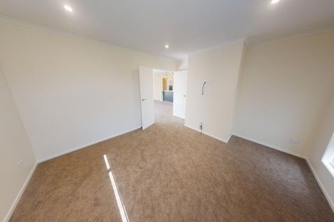 Photo of property in 30 Silicon Way, Fitzherbert, Palmerston North, 4410