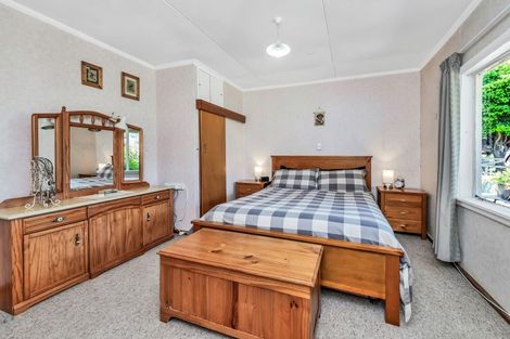 Photo of property in 12 Gift Street, Coalgate, 7673