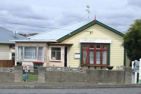 Photo of property in 9 Murray Street, Island Bay, Wellington, 6023