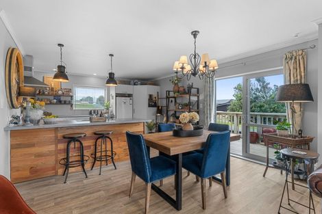 Photo of property in 1 Snapper Street, Baylys Beach, Dargaville, 0377