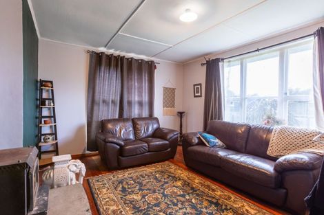 Photo of property in 10 Christian Street, Dannevirke, 4930