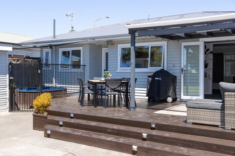 Photo of property in 4 Wycliffe Street, Onekawa, Napier, 4110