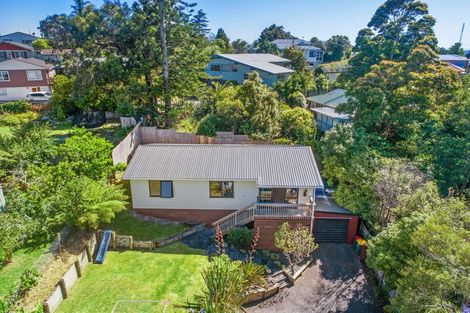 Photo of property in 1/6 Nielsen Place, Massey, Auckland, 0614