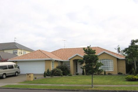 Photo of property in 53 Santa Ana Drive, Dannemora, Auckland, 2016