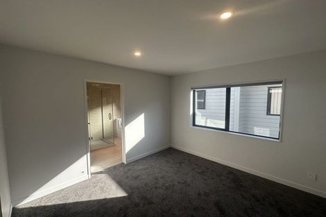 Photo of property in 39a Kuripaka Crescent, The Gardens, Auckland, 2105