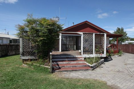 Photo of property in 22 Lindsay Crescent, Nawton, Hamilton, 3200