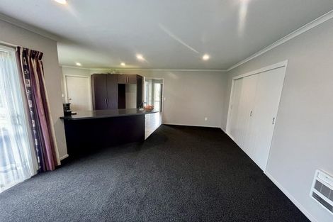 Photo of property in 13 Glenross Drive, Wattle Downs, Auckland, 2103