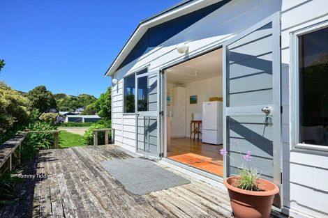 Photo of property in 2 Domett Street, Mahia, Nuhaka, 4198