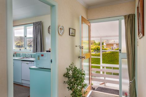 Photo of property in 1 Edinburgh Street, Roxburgh, 9500