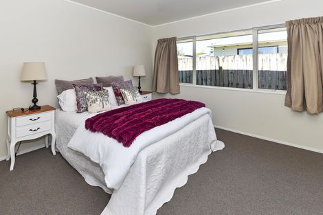 Photo of property in 4/122 Walmsley Road, Favona, Auckland, 2024