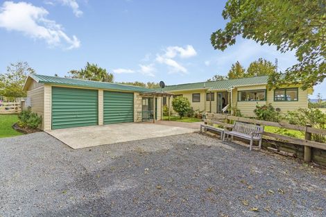Photo of property in 393 Papakura-clevedon Road, Clevedon, Papakura, 2582