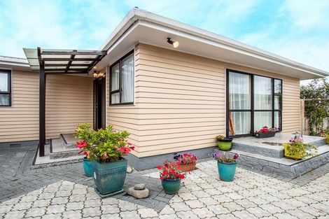 Photo of property in 49 Walton Road, Paraparaumu Beach, Paraparaumu, 5032