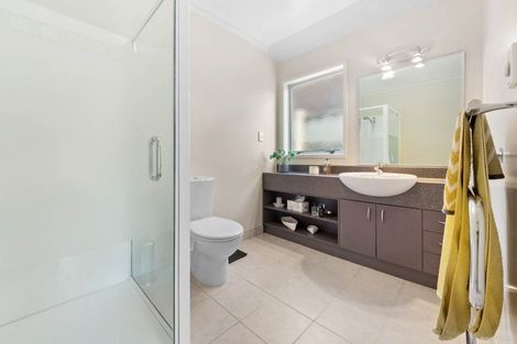 Photo of property in 63a Godley Road, Green Bay, Auckland, 0604