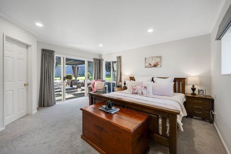 Photo of property in 38 Dannemora Drive, Dannemora, Auckland, 2016