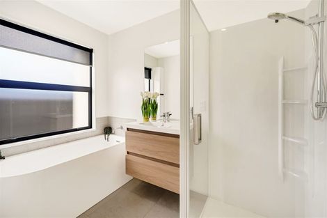 Photo of property in 17 Angus Place, Rangiora, 7400