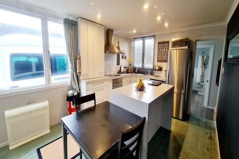 Photo of property in 290 Rosetta Road, Raumati Beach, Paraparaumu, 5032