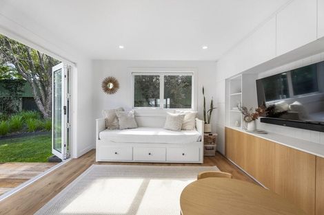 Photo of property in 785 Whangaparaoa Road, Manly, Whangaparaoa, 0930