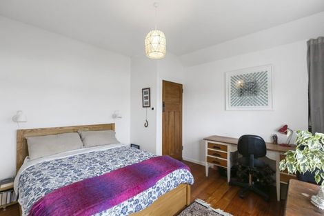 Photo of property in 69 Central Terrace, Kelburn, Wellington, 6012