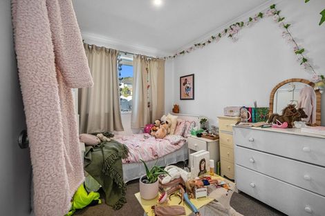 Photo of property in 24 Urumaraki Avenue, Helensville, 0800